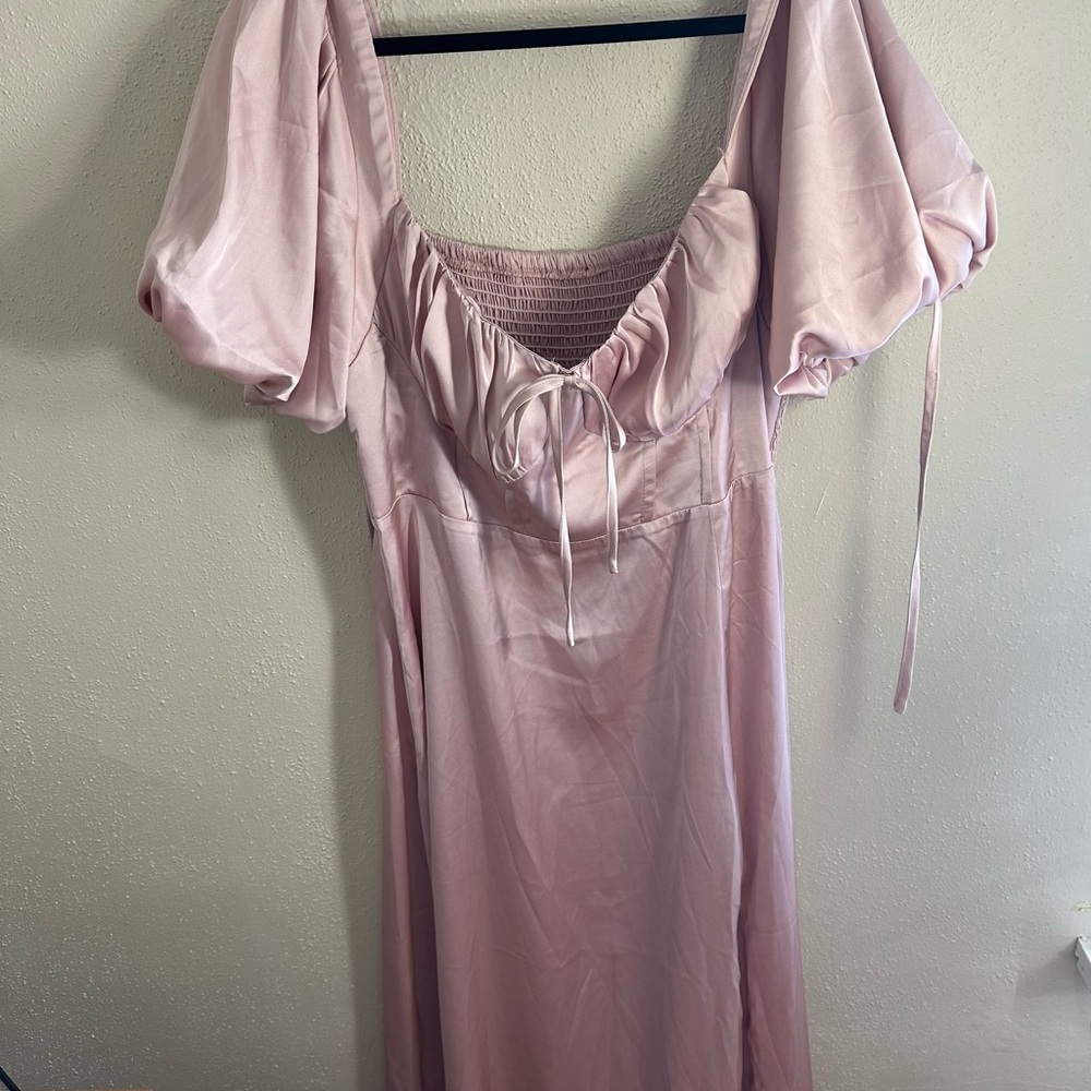 Elegant Pink Puff Sleeve Dress